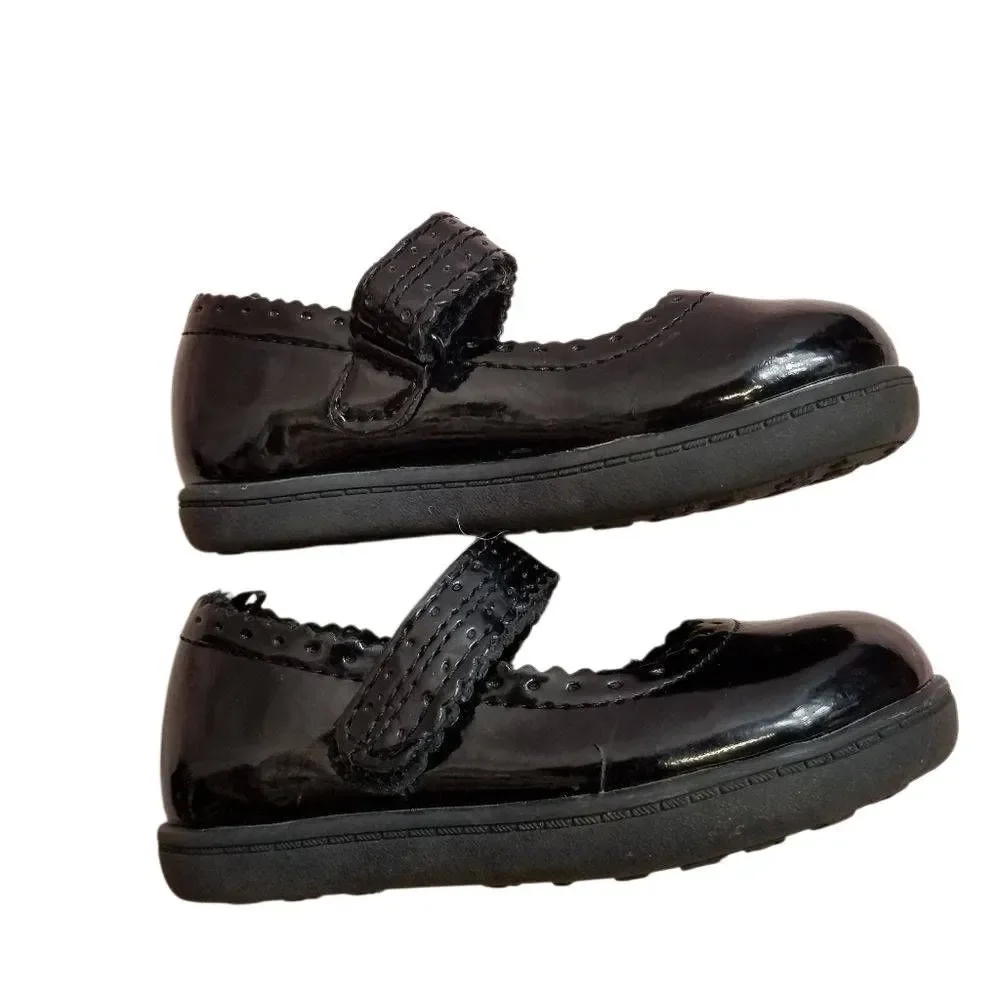 Carter's mary Jane dress shoes 7